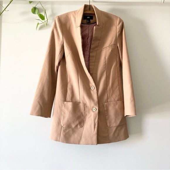 H&M Camel Long Button‎ Blazer Size 4 - Picture 1 of 4